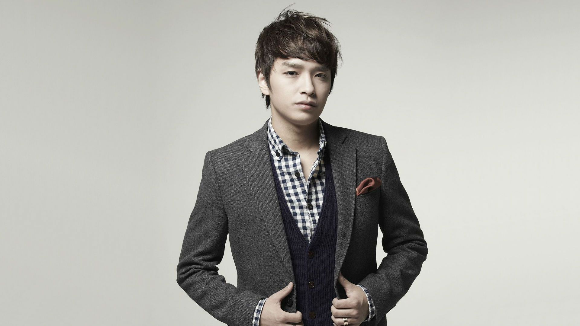 사이먼 도미닉 (西蒙·多米尼克)(Simon Dominic) (Simon Dominic)