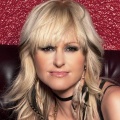 mindi abair