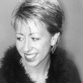 Nikki Iles