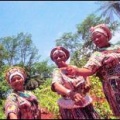 Mahotella Queens、AKA
