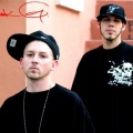 Jon Young & J. Cash、J Cash、Jon Young