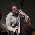 Michael Formanek、Anthony Pirog、Ches Smith