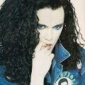 Pete Burns、Glam