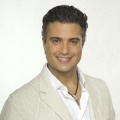 Jaime Camil、Ariana DeBose、Cinco Paul