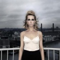 Penny Foster、Nora En Pure