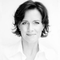 Jette Torp、Linda Andrews、Louise Fribo、stig rossen、Bobo Moreno、Bryan Rice、Annette Heick、Julie Lindell、Peter Mygind、Gordon Kennedy、Mikkel Lomborg、Sara Broberg、Hjælp os med at hjælpe andre、Chili Klaus、Christoffer Brodersen、Trine Gadeberg