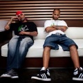 Los Aldeanos、Hermanos De Causa