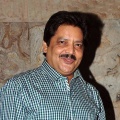 Udit Narayan、Khushboo Jain、Gunwant Sen