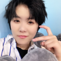 吕莉