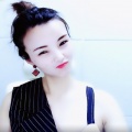 W施诗
