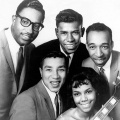 The Miracles、The Drifters