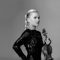 Mari Samuelsen、Jonathan Stockhammer、Konzerthausorchester Berlin