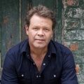 troy cassar-daley、paul kelly、P Kelly
