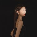 白思