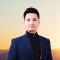 黄威、周艾杰
