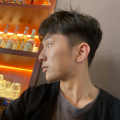 黄胤屿.