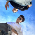 都在逃