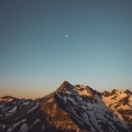 雪山脚下