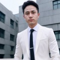 依栏观望舒