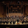 Bruckner Orchester Linz、Dennis Russell Davies