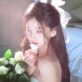 歆柠、铭满 - Eyes On Me