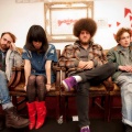yuck、Alex Vaughn