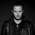Alexander Brown、Szhirley