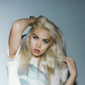 Hayley Kiyoko、Adam Hicks、Naomi Scott、Bridgit Mendler