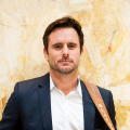 Charles Esten