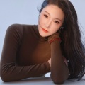 佟娜
