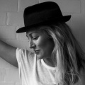 Sophie Lloyd、Dames Brown