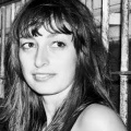 Anne Nikitin、Hannah Peel