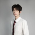 TF家族-官俊臣、TF家族-张函瑞、TF家族-王橹杰、TF家族-杨涵博、TF家族-张奕然、TF家族-聂玮辰、TF家族-陈思罕、TF家族-魏子宸、TF家族-陈浚铭、TF家族-智恩涵 - 芭啦芭啦樱之花 (2025 TF家族新年音乐会现场)