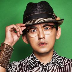 黄子佼 黄子佼