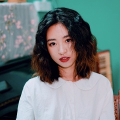 何璟昕(Ayen) 何璟昕(Ayen)