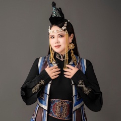 艾丽娅琪琪格 艾丽娅琪琪格