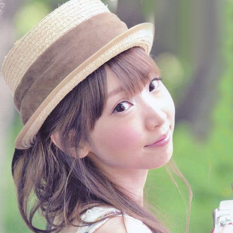 井上麻里奈