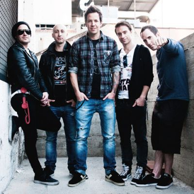 Simple Plan、MKTO