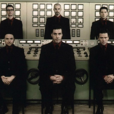 Rammstein资料,Rammstein最新歌曲,RammsteinMV视频,Rammstein音乐专辑,Rammstein好听的歌