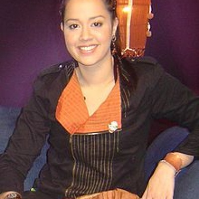 Lanna Commins资料,Lanna Commins最新歌曲,Lanna ComminsMV视频,Lanna Commins音乐专辑,Lanna Commins好听的歌