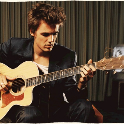 Tyler Hilton