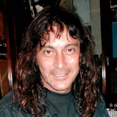 Claudio Marciello资料,Claudio Marciello最新歌曲,Claudio MarcielloMV视频,Claudio Marciello音乐专辑,Claudio Marciello好听的歌