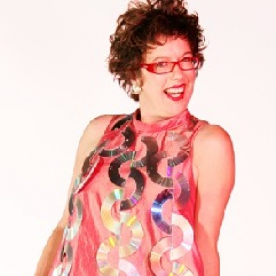 Lorraine Bowen资料,Lorraine Bowen最新歌曲,Lorraine BowenMV视频,Lorraine Bowen音乐专辑,Lorraine Bowen好听的歌