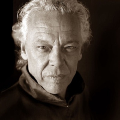 Pascal Auberson资料,Pascal Auberson最新歌曲,Pascal AubersonMV视频,Pascal Auberson音乐专辑,Pascal Auberson好听的歌