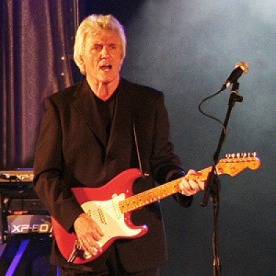 Bruce Welch资料,Bruce Welch最新歌曲,Bruce WelchMV视频,Bruce Welch音乐专辑,Bruce Welch好听的歌