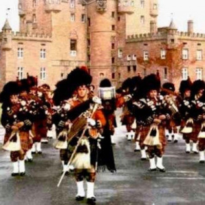 The Pipes & Drums Of The 1st Battallion Black Watch