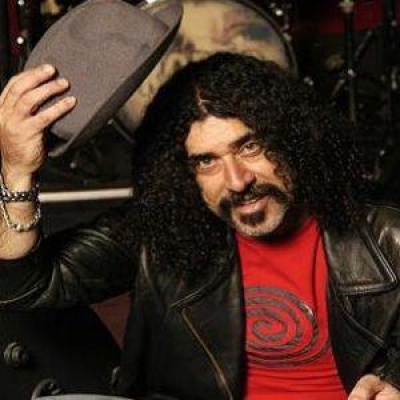 Giannis Giokarinis资料,Giannis Giokarinis最新歌曲,Giannis GiokarinisMV视频,Giannis Giokarinis音乐专辑,Giannis Giokarinis好听的歌