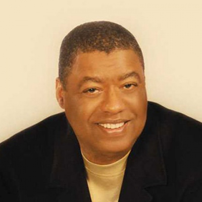 Ron Kenoly