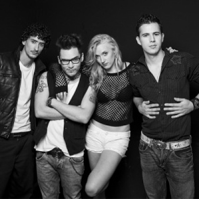 Jenny and the Mexicats