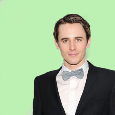 Reeve Carney